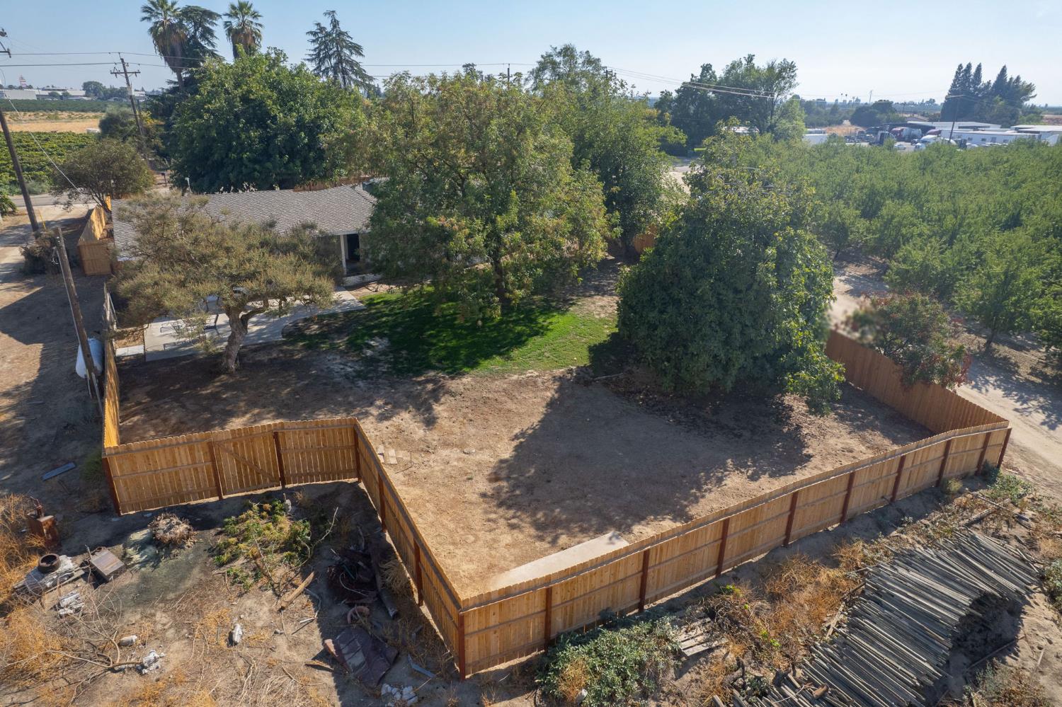 12390 E Kamm Ave, Kingsburg, CA 93631