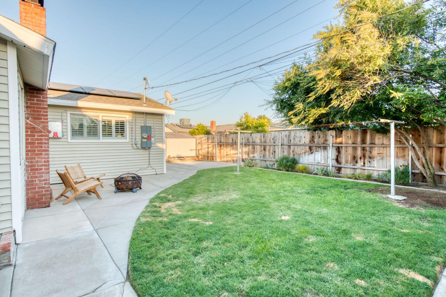 544 Rall Ave, Clovis, CA 93612