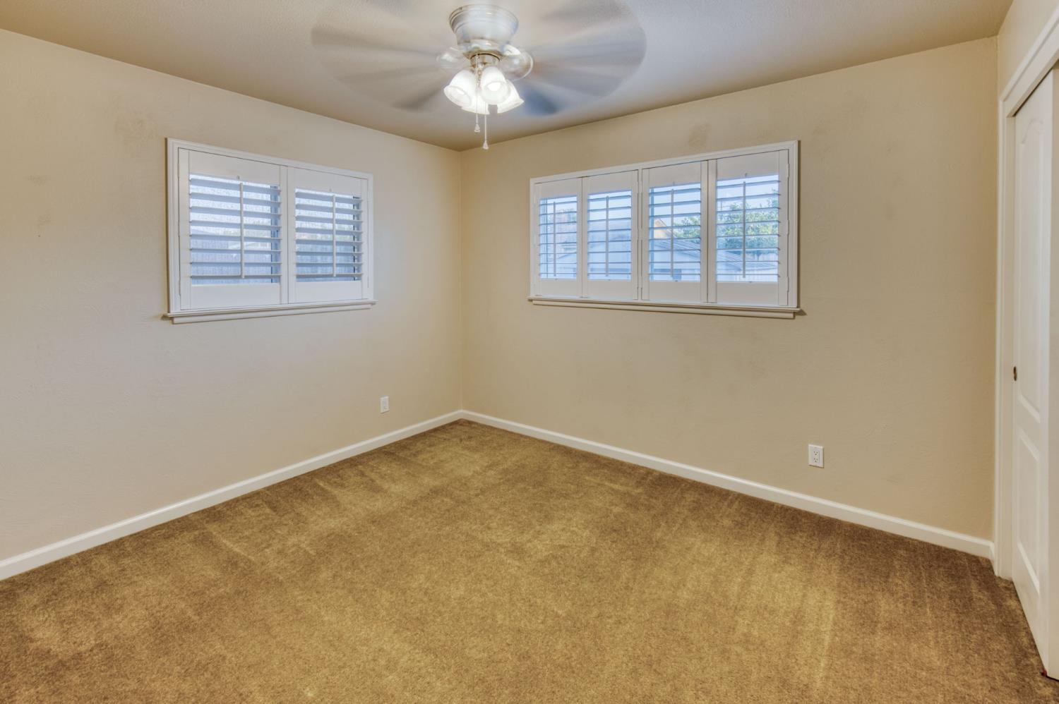 544 Rall Ave, Clovis, CA 93612