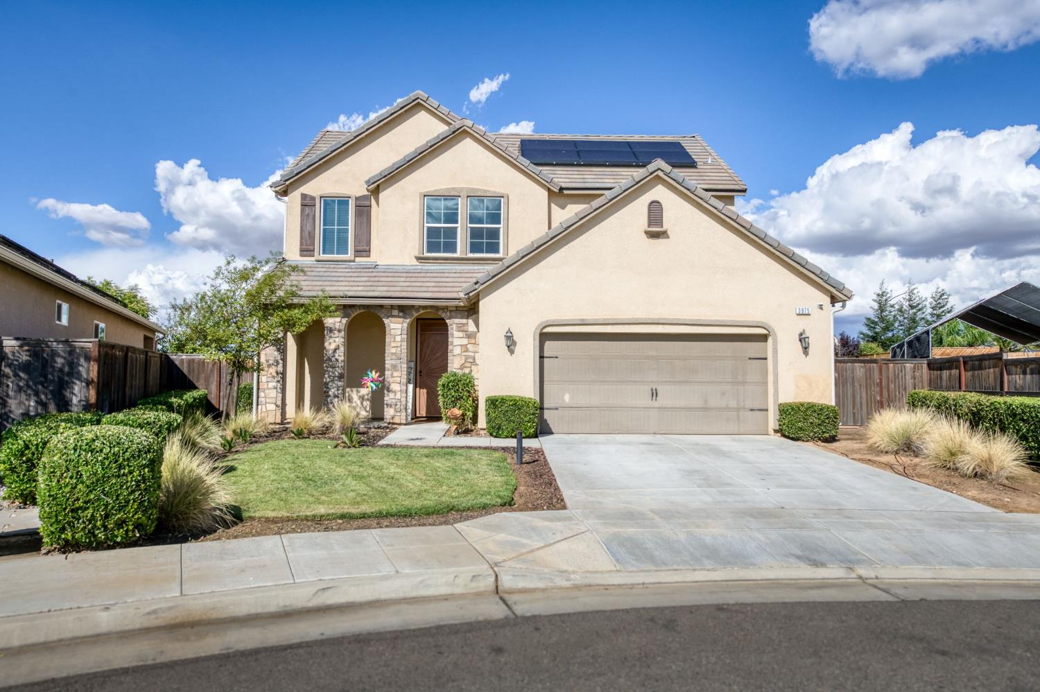3975 Ramona Ave, Clovis, CA 93619