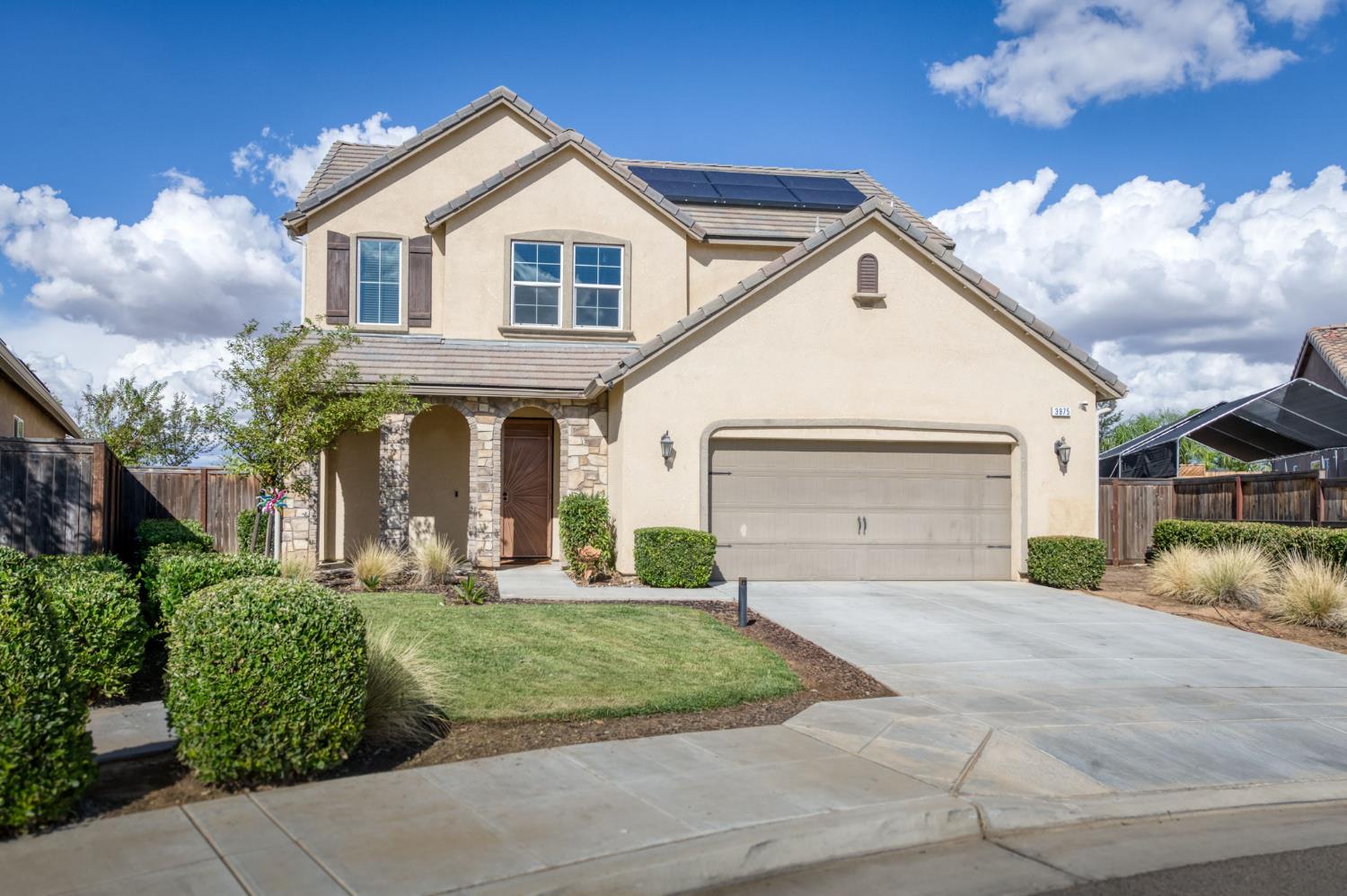 3975 Ramona Ave, Clovis, CA 93619