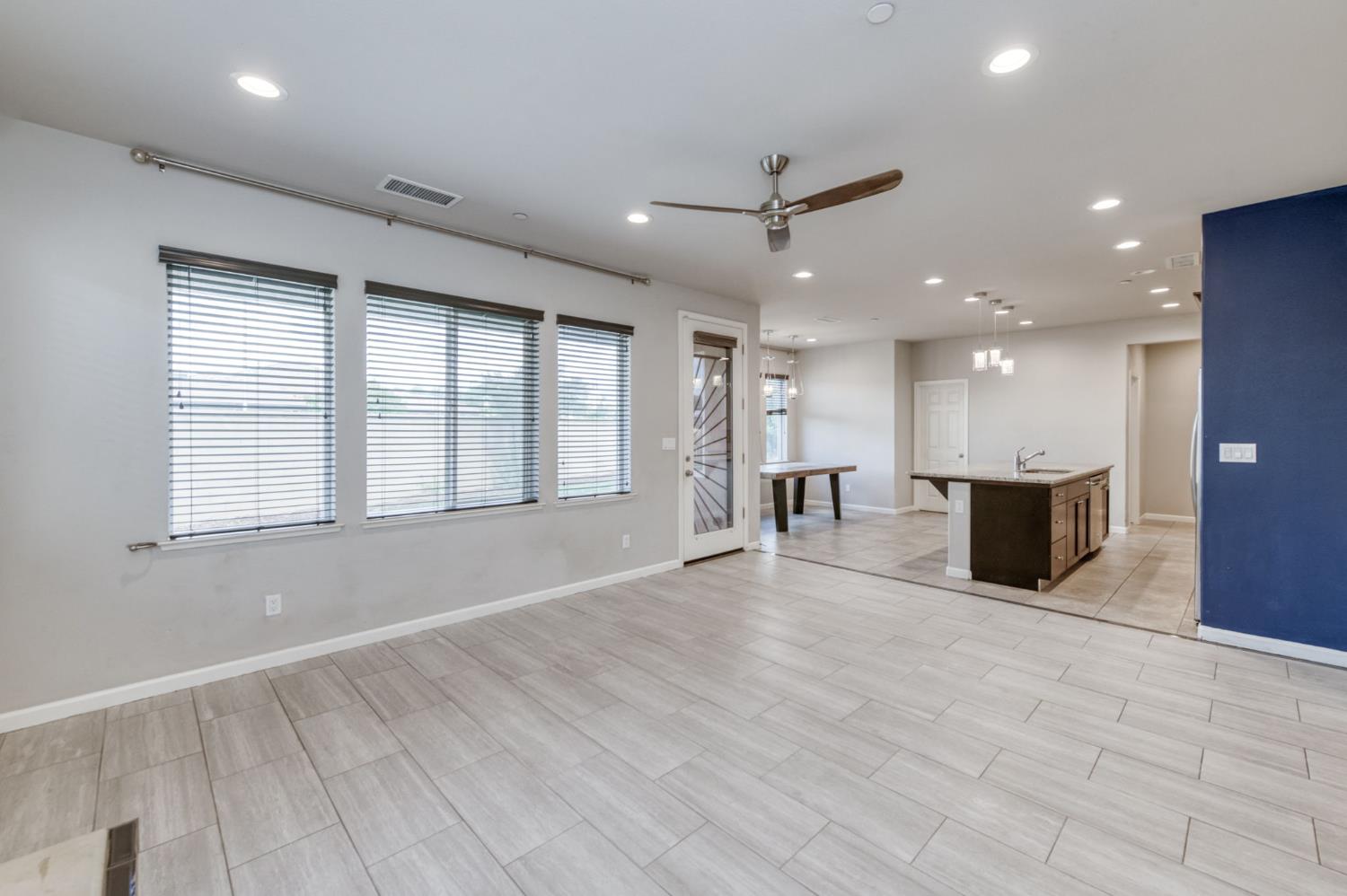 3975 Ramona Ave, Clovis, CA 93619
