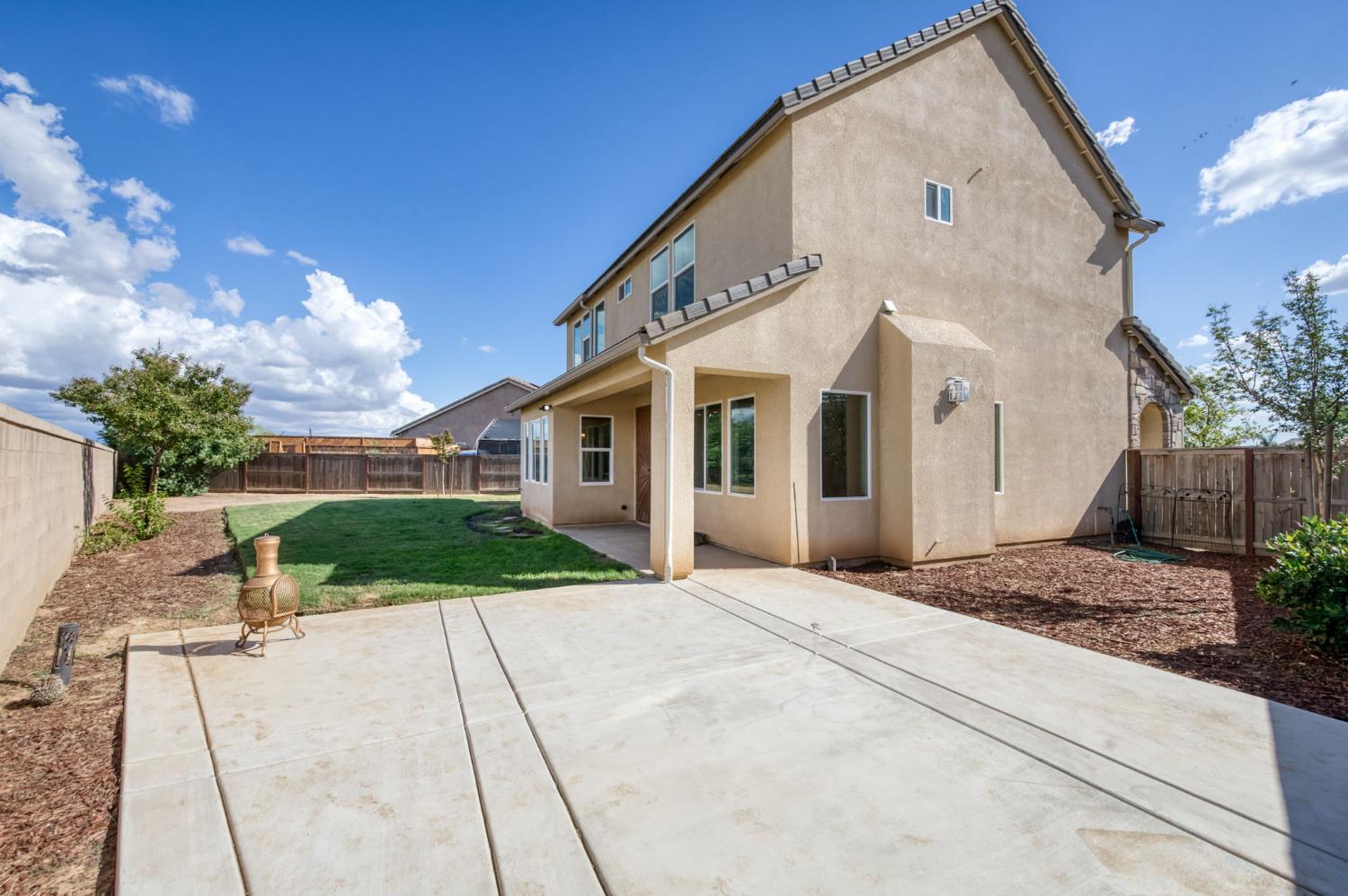 3975 Ramona Ave, Clovis, CA 93619