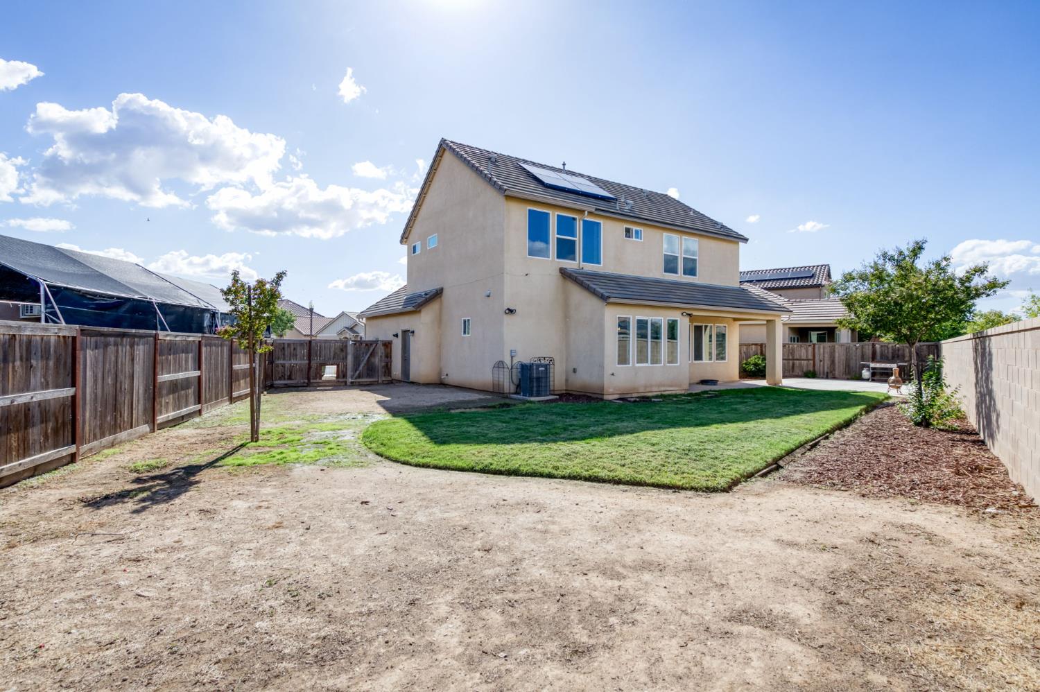 3975 Ramona Ave, Clovis, CA 93619