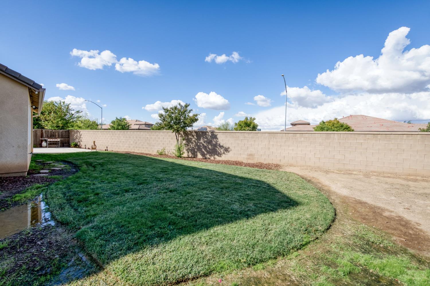 3975 Ramona Ave, Clovis, CA 93619