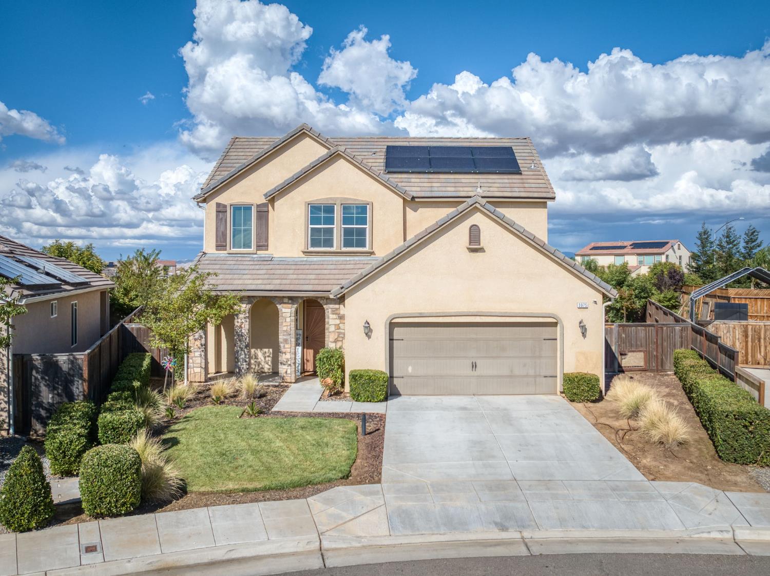 3975 Ramona Ave, Clovis, CA 93619