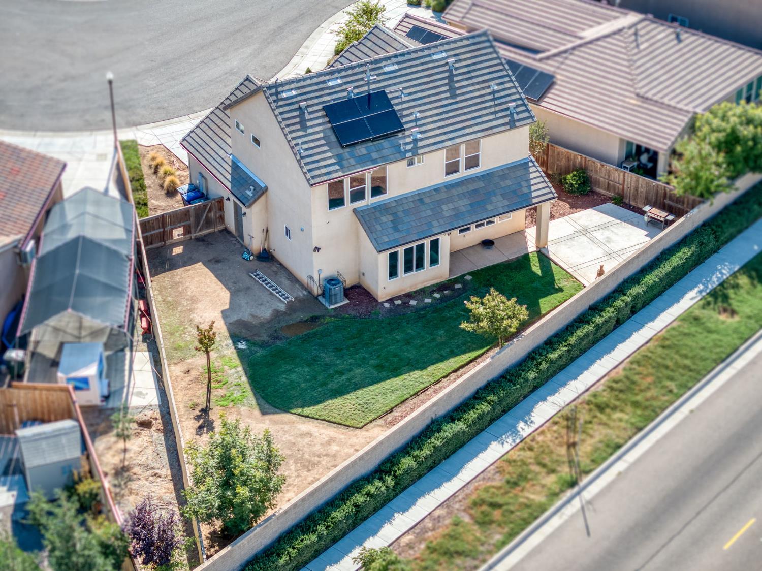 3975 Ramona Ave, Clovis, CA 93619