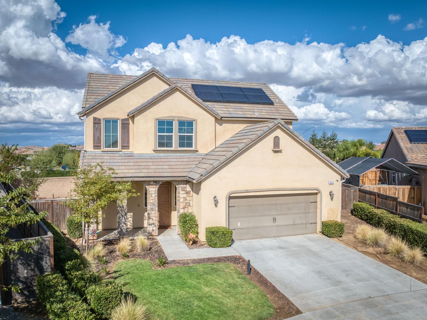 3975 Ramona Ave, Clovis, CA 93619
