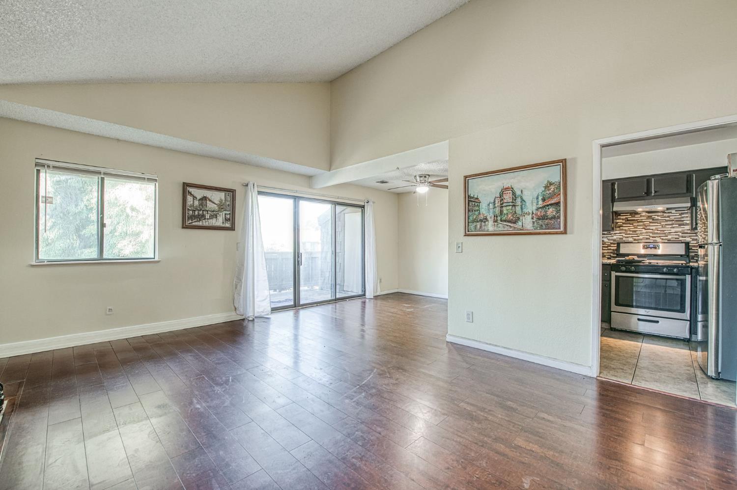 1151 S Chestnut Ave #237, Fresno, CA 93702