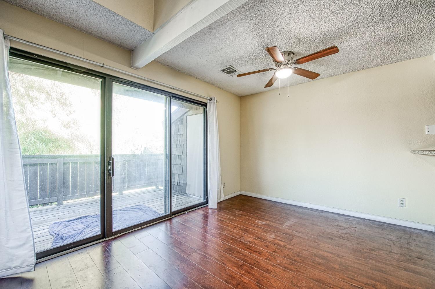 1151 S Chestnut Ave #237, Fresno, CA 93702