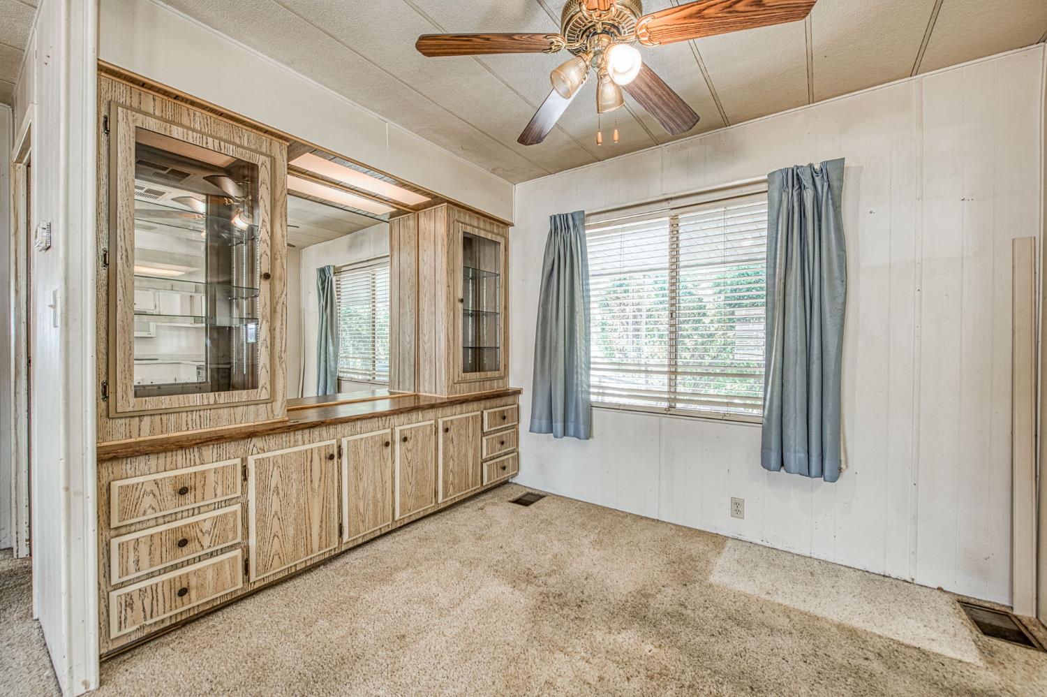 1300 W Olson Ave #75, Reedley, CA 93654