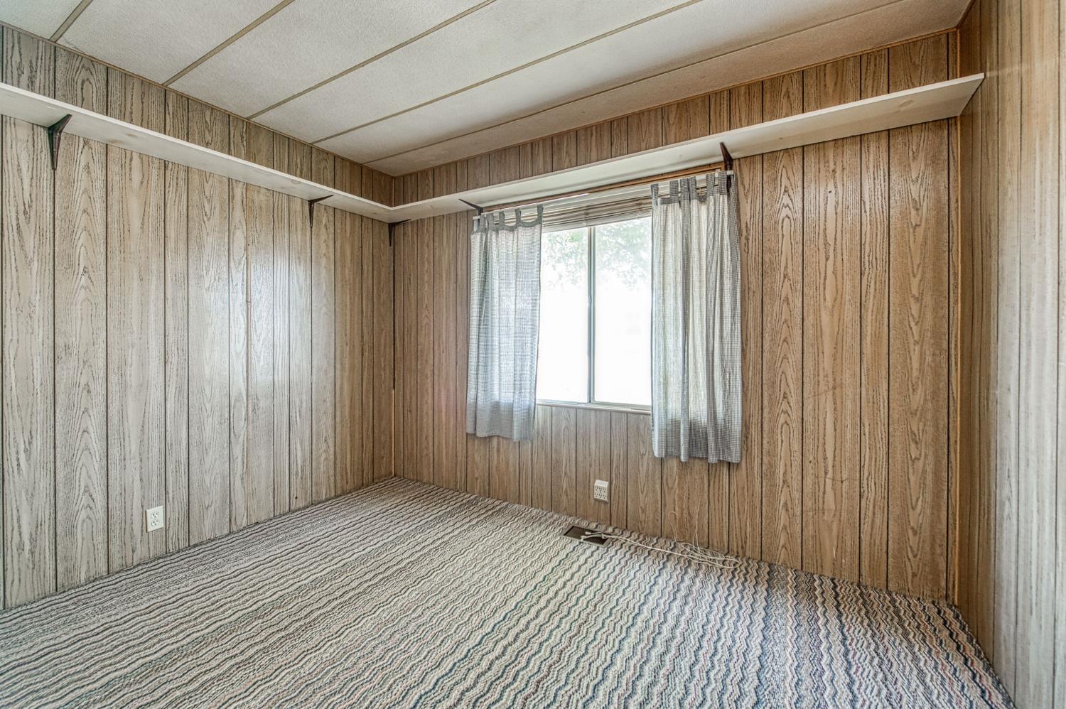 1300 W Olson Ave #75, Reedley, CA 93654