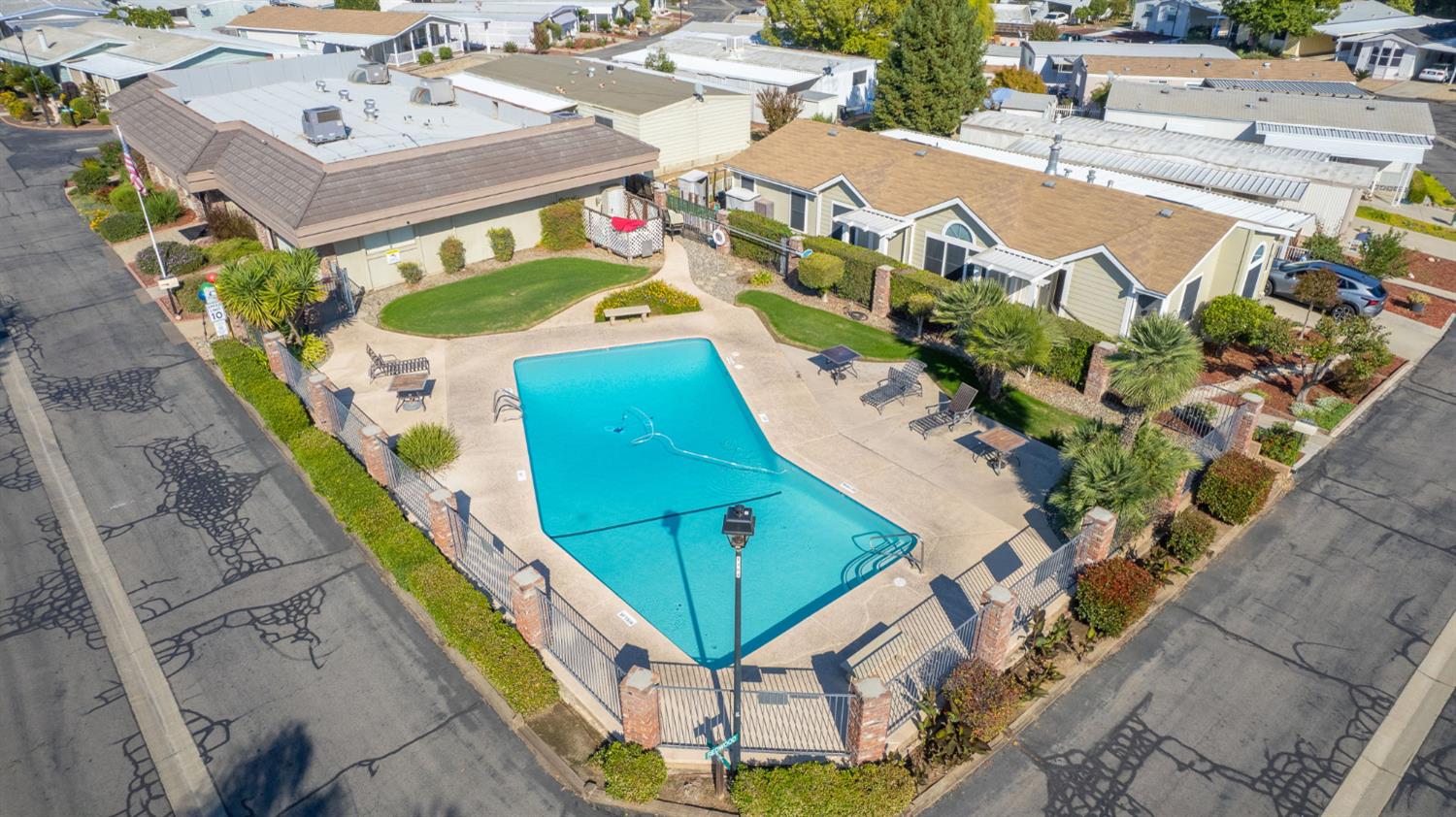 1300 W Olson Ave #75, Reedley, CA 93654