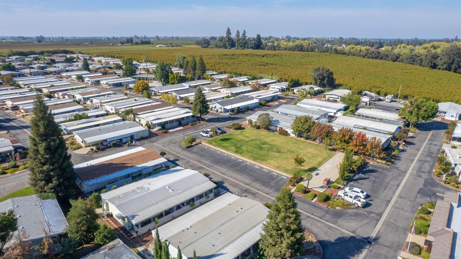 1300 W Olson Ave #75, Reedley, CA 93654