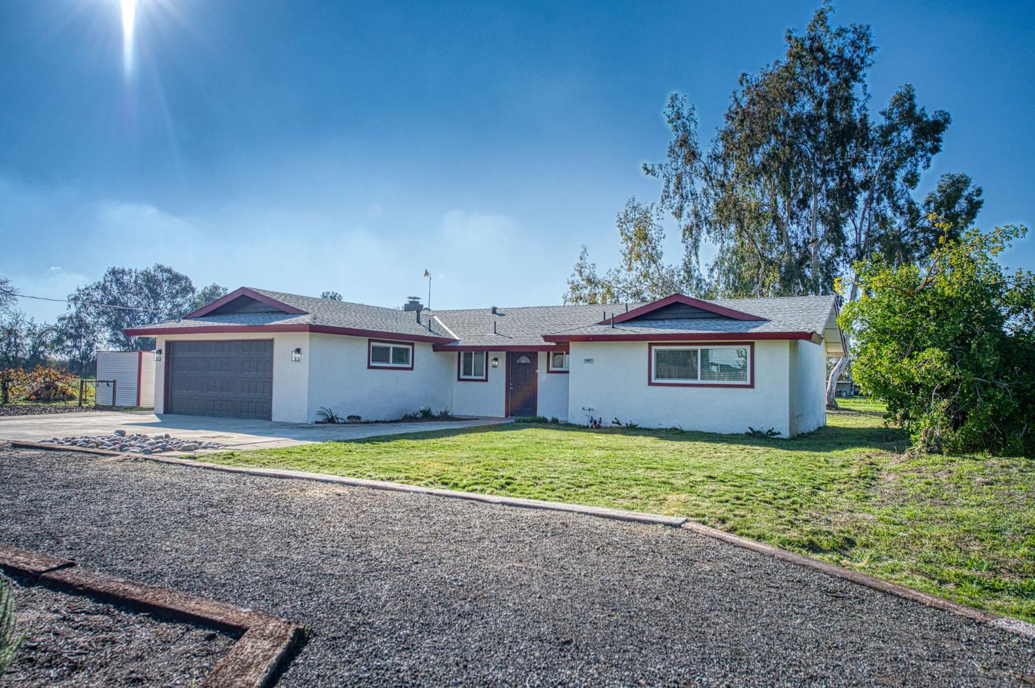 12027 S Brawley Ave, Caruthers, CA 93609