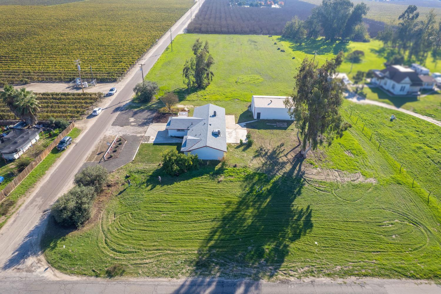 12027 S Brawley Ave, Caruthers, CA 93609