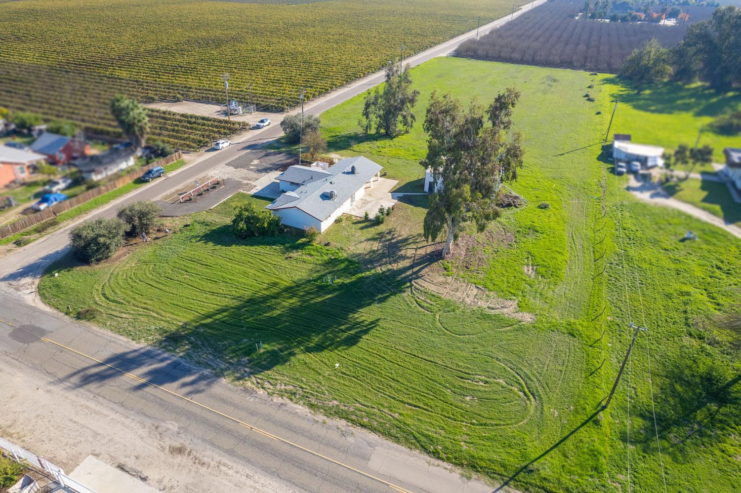 12027 S Brawley Ave, Caruthers, CA 93609