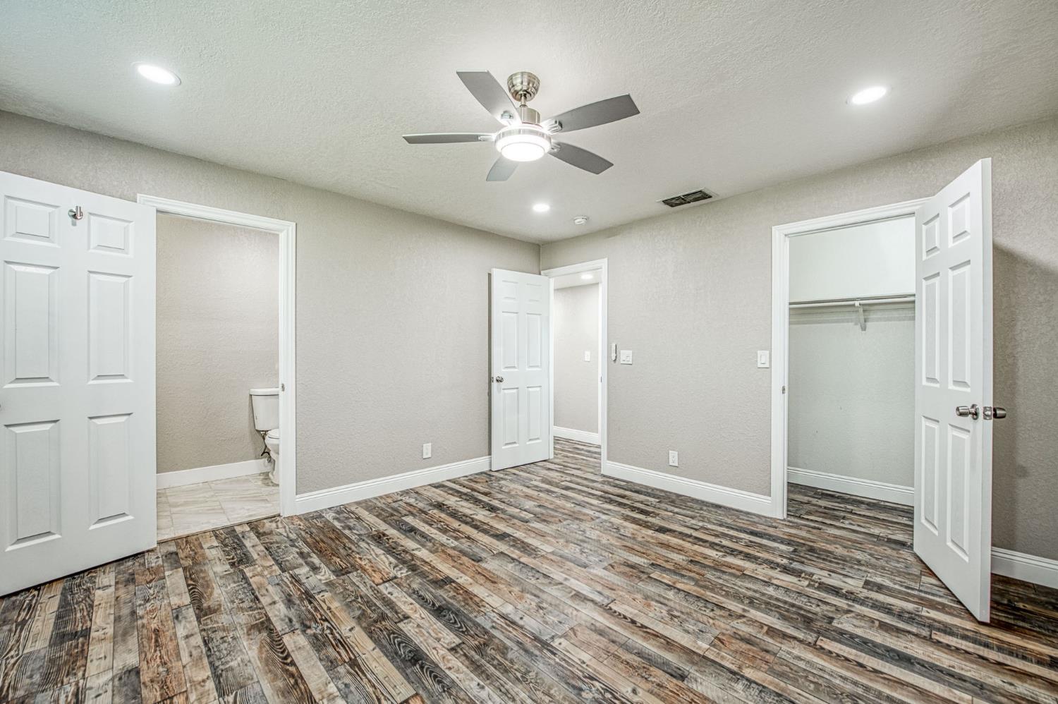 12027 S Brawley Ave, Caruthers, CA 93609