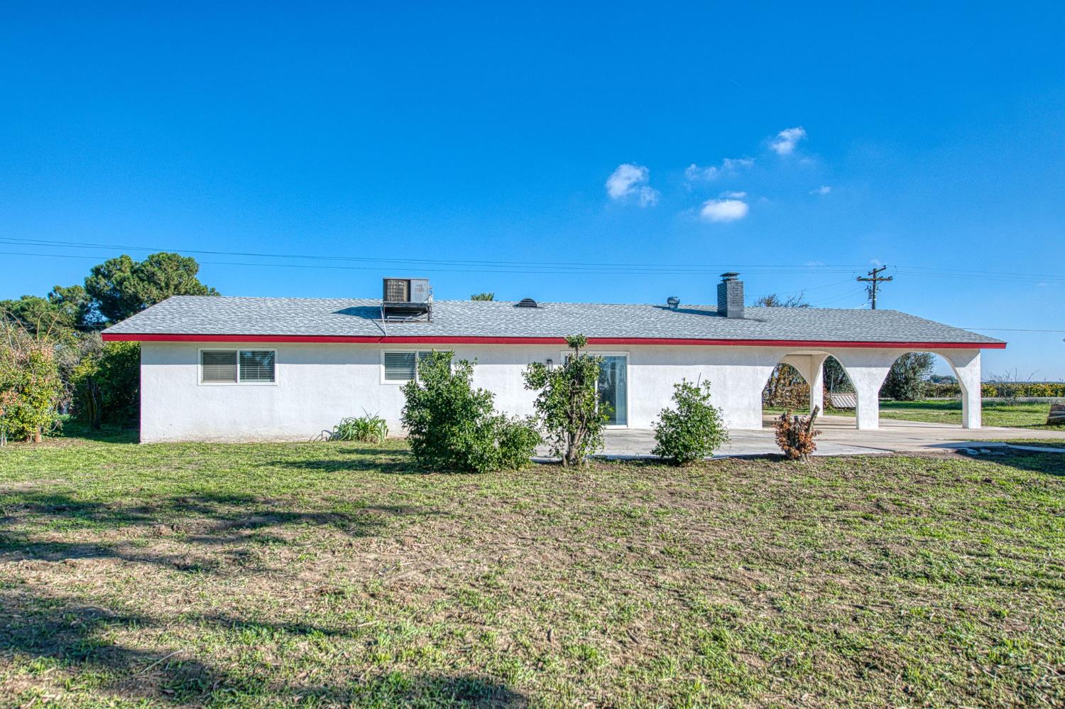 12027 S Brawley Ave, Caruthers, CA 93609