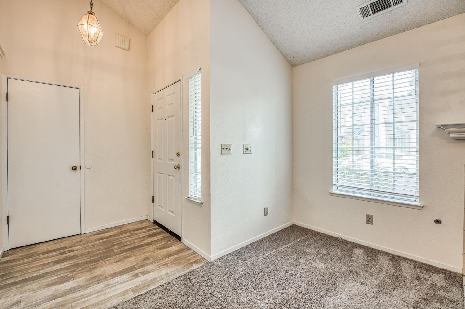 8665 N Cedar Ave #150, Fresno, CA 93720