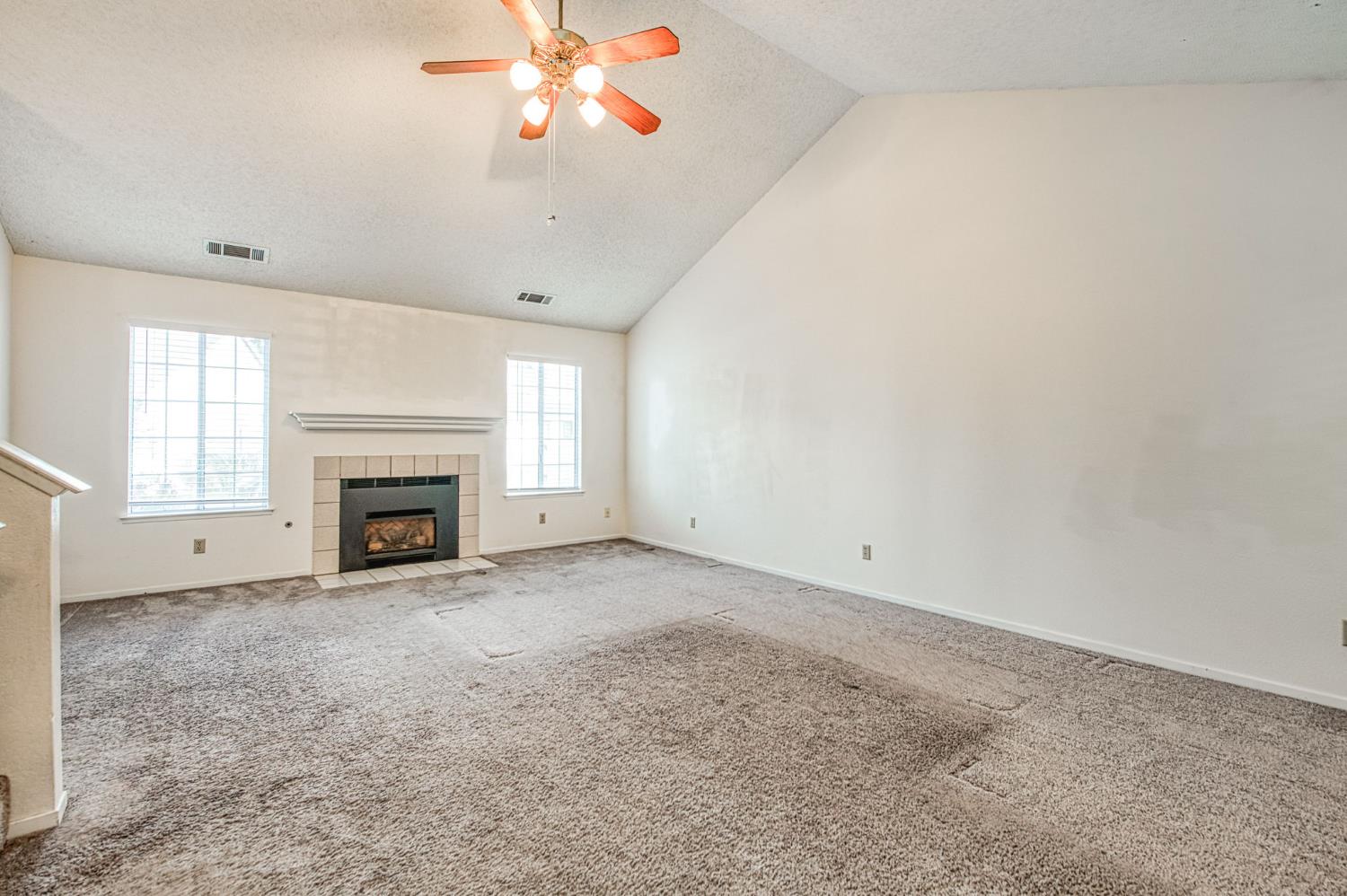 8665 N Cedar Ave #150, Fresno, CA 93720