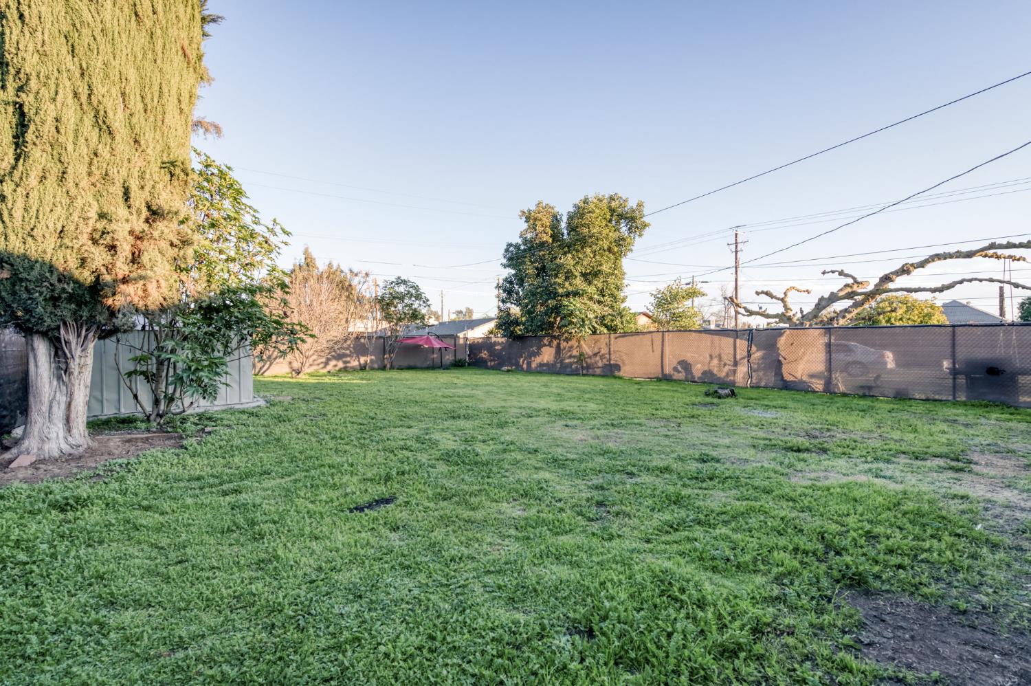 2414 Snyder St, Selma, CA 93662