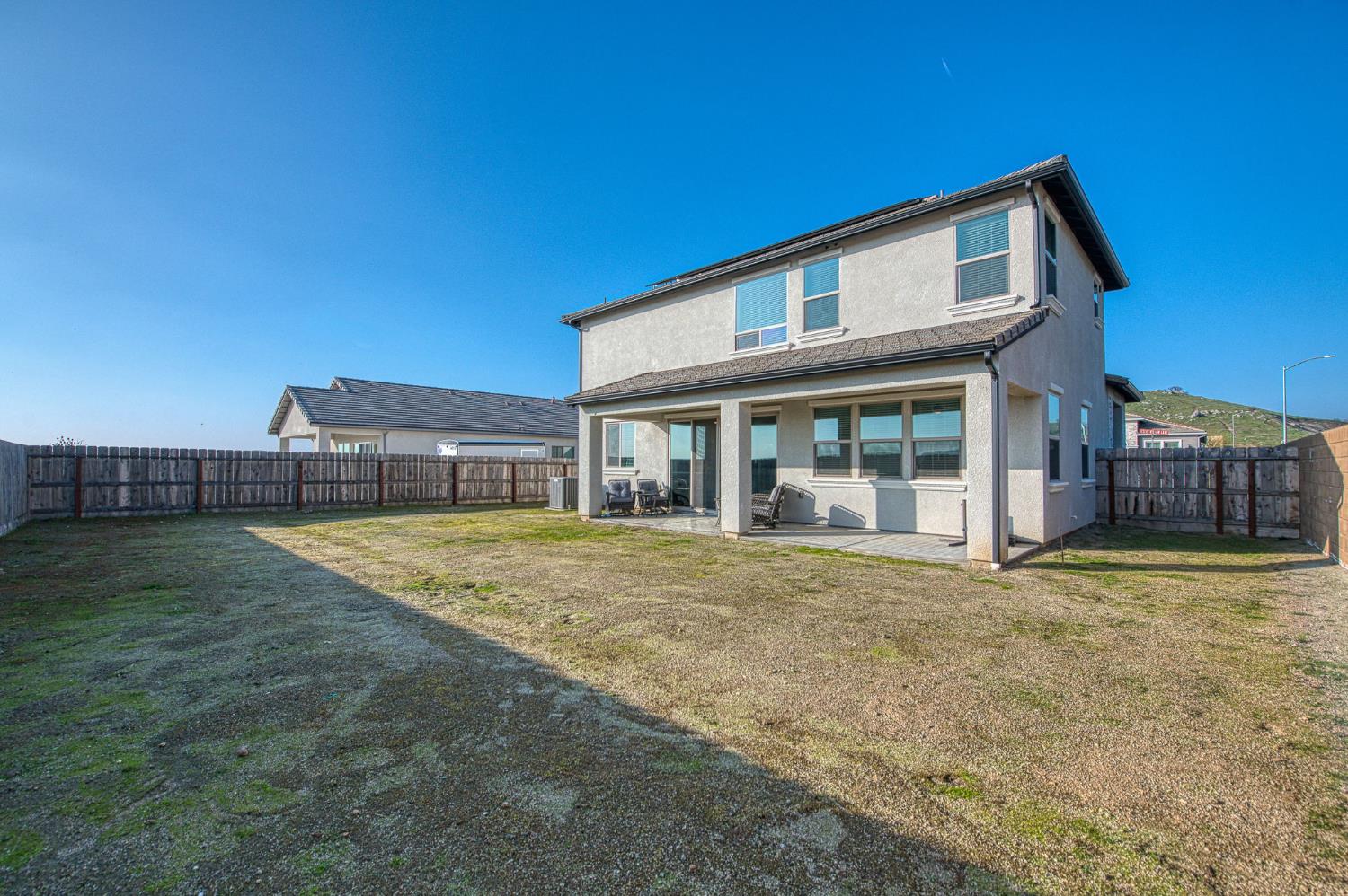 19733 Desert Willow Ln, Friant, CA 93626