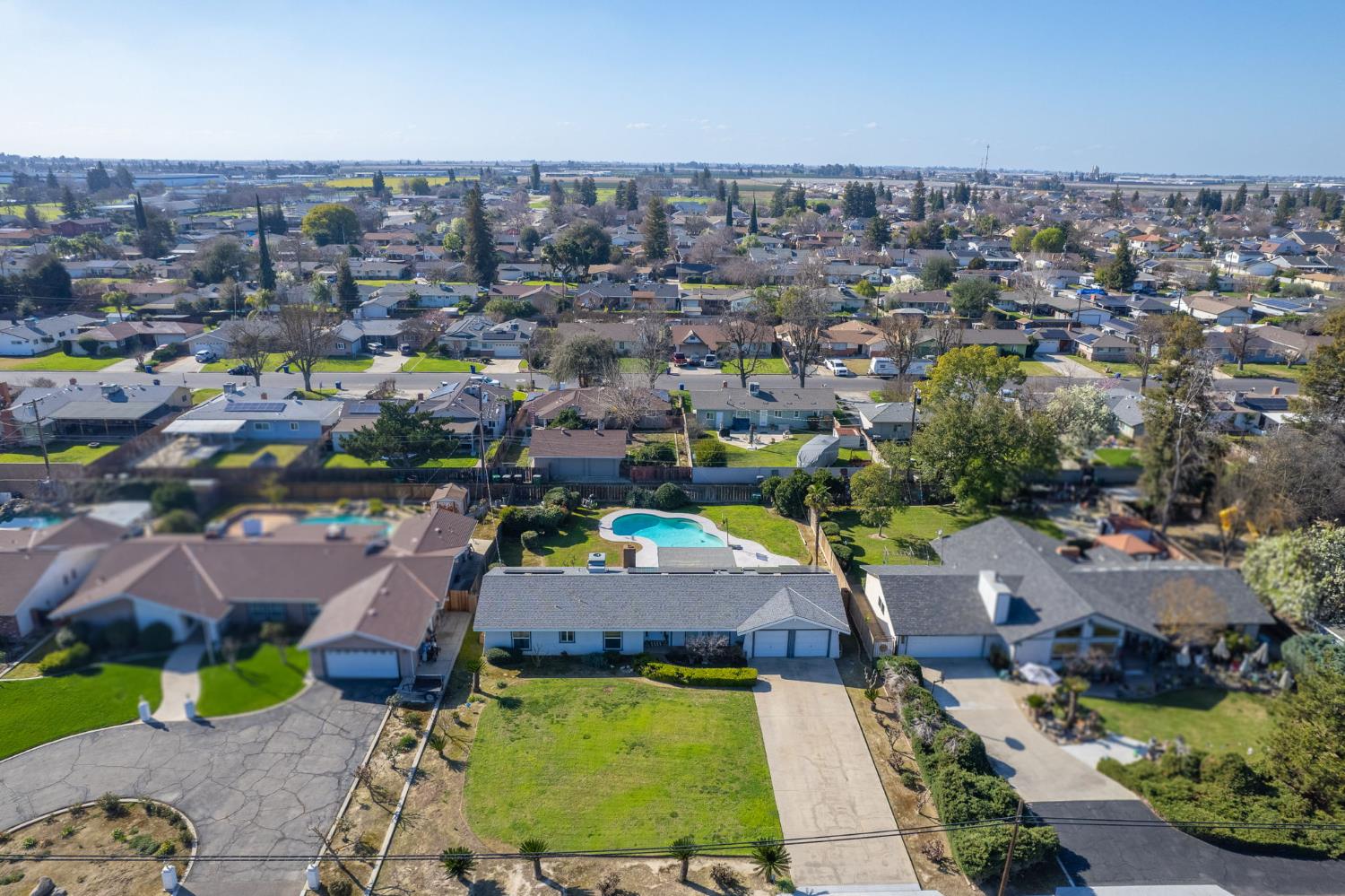 2511 18Th Ave, Kingsburg, CA 93631