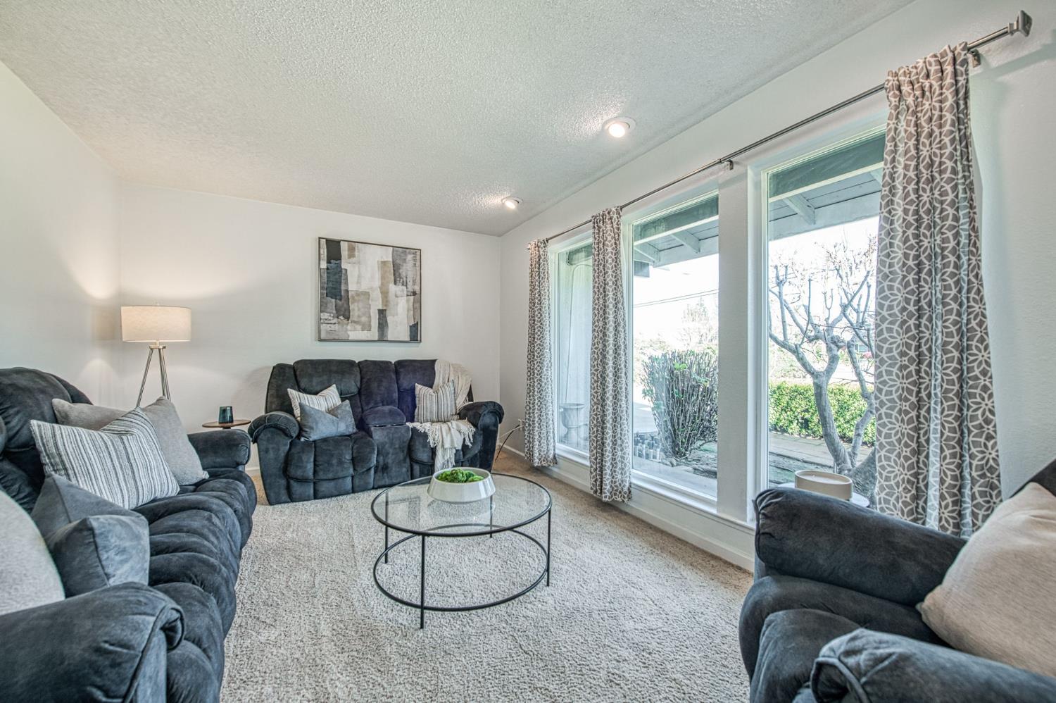 2511 18Th Ave, Kingsburg, CA 93631