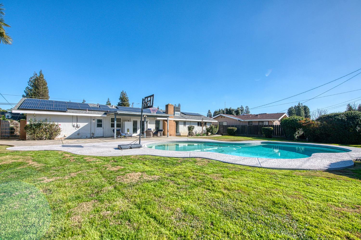 2511 18Th Ave, Kingsburg, CA 93631