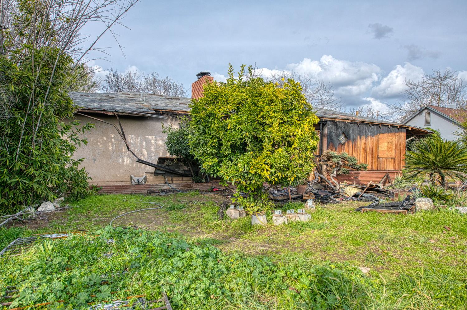 2020 W Olive Ave, Fresno, CA 93728