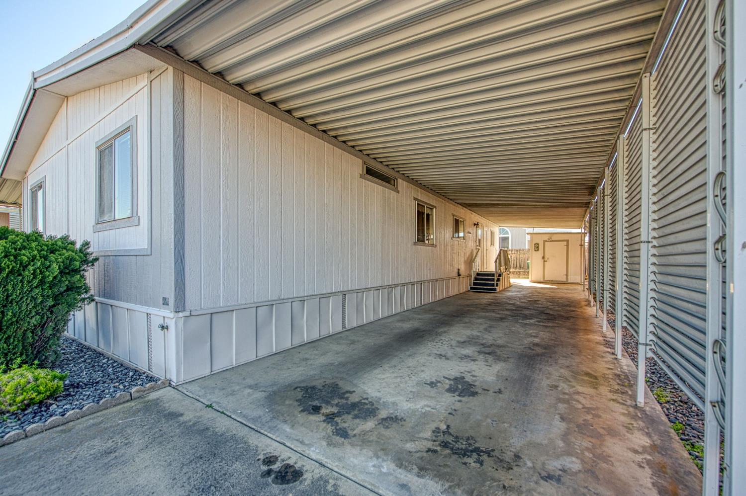 1551 6Th Avenue Dr #157, Kingsburg, CA 93631