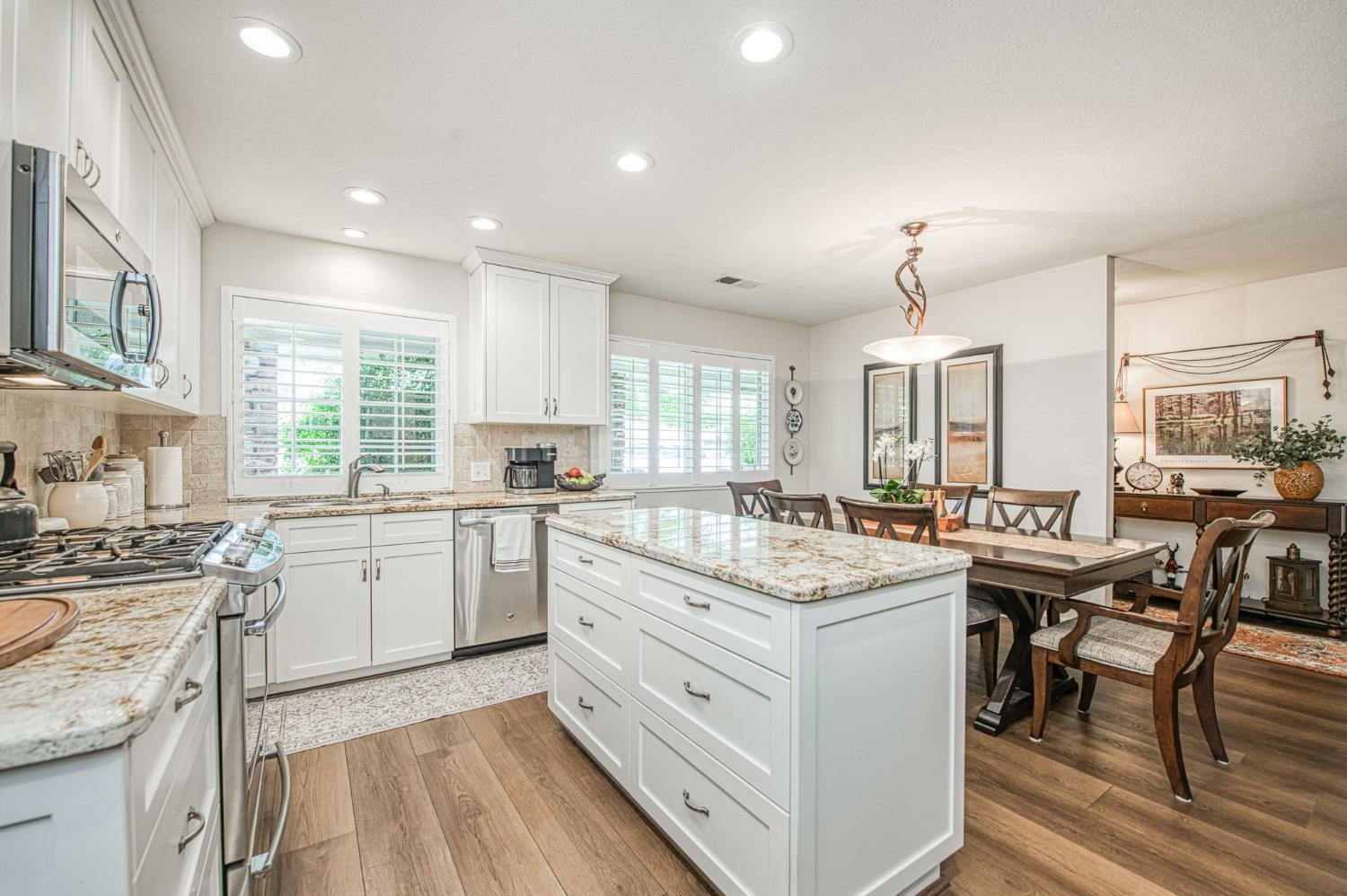 2543 15Th Ave, Kingsburg, CA 93631