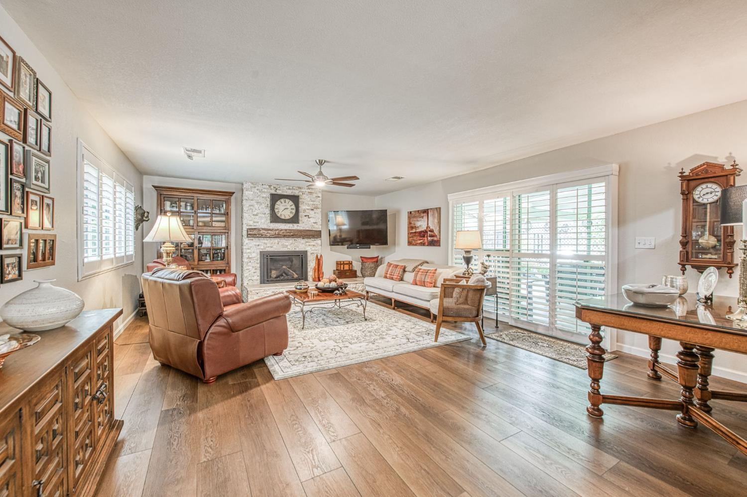 2543 15Th Ave, Kingsburg, CA 93631