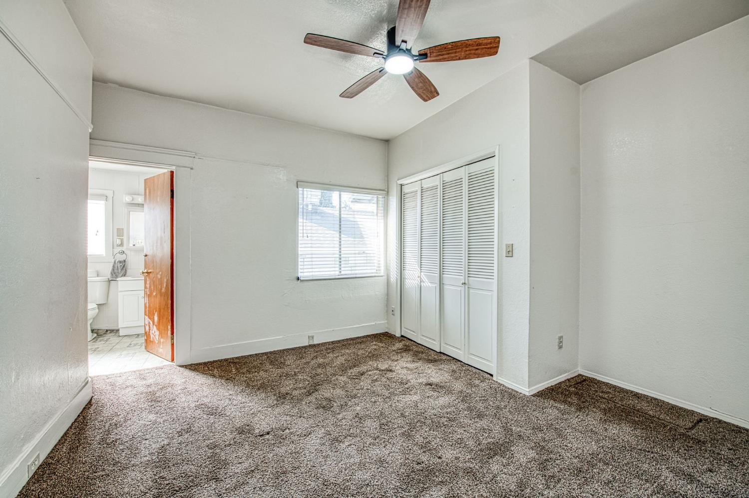 2434 Yerba St, Selma, CA 93662