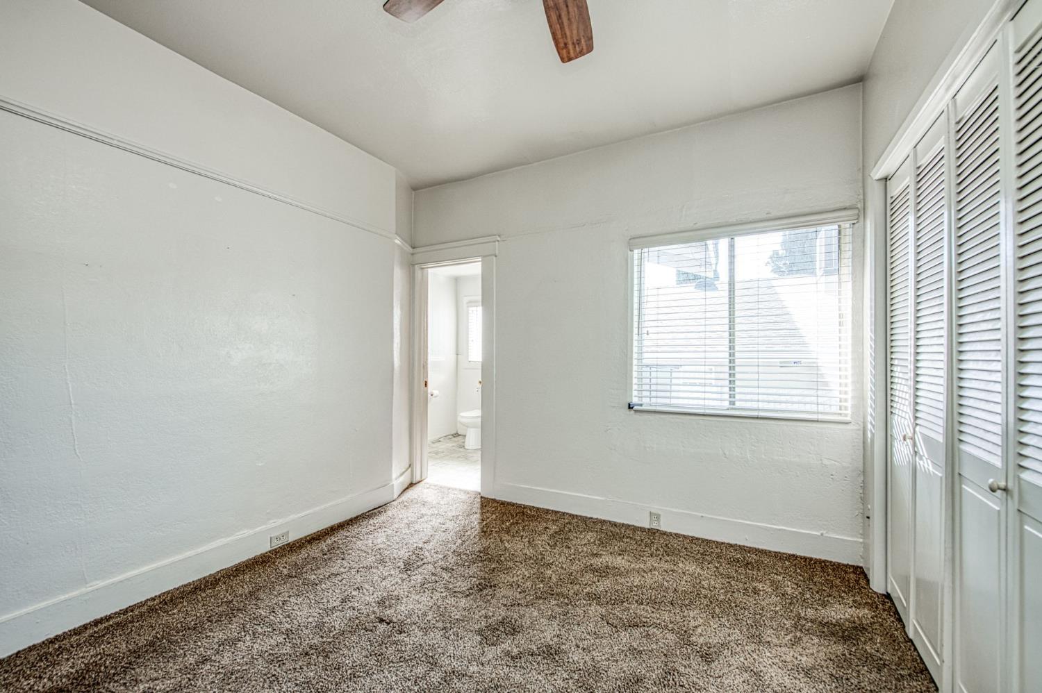 2434 Yerba St, Selma, CA 93662