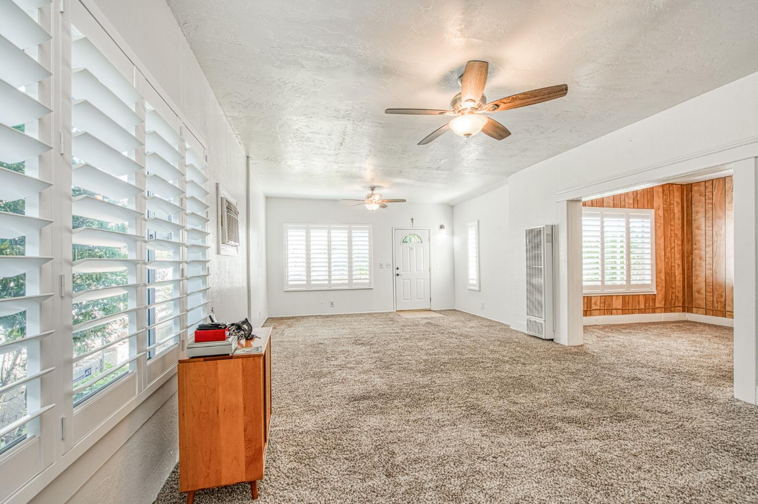 2434 Yerba St, Selma, CA 93662