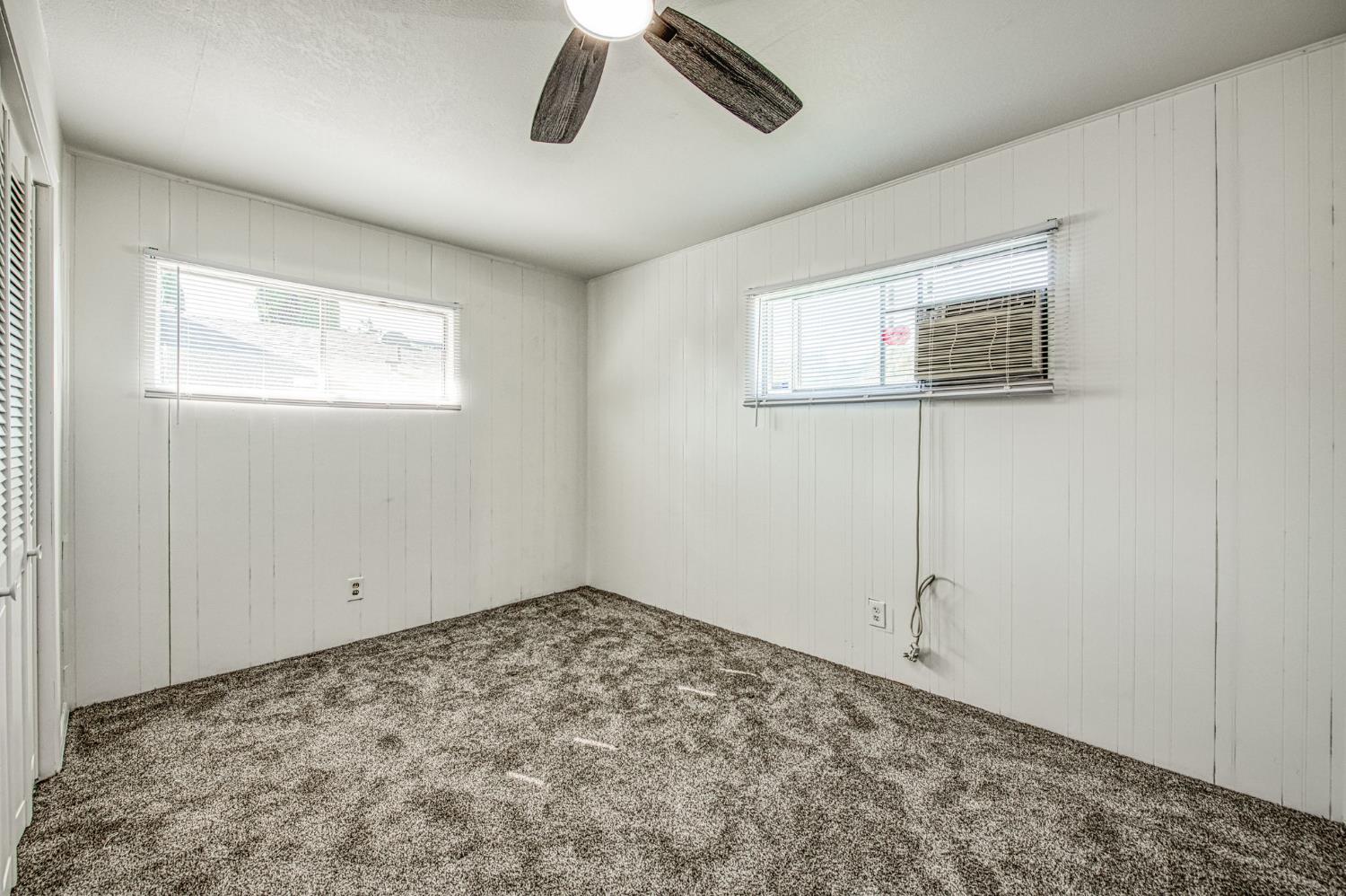 2434 Yerba St, Selma, CA 93662