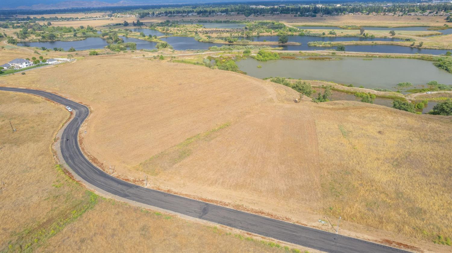 40312 River Estate Dr, Madera, CA 93636