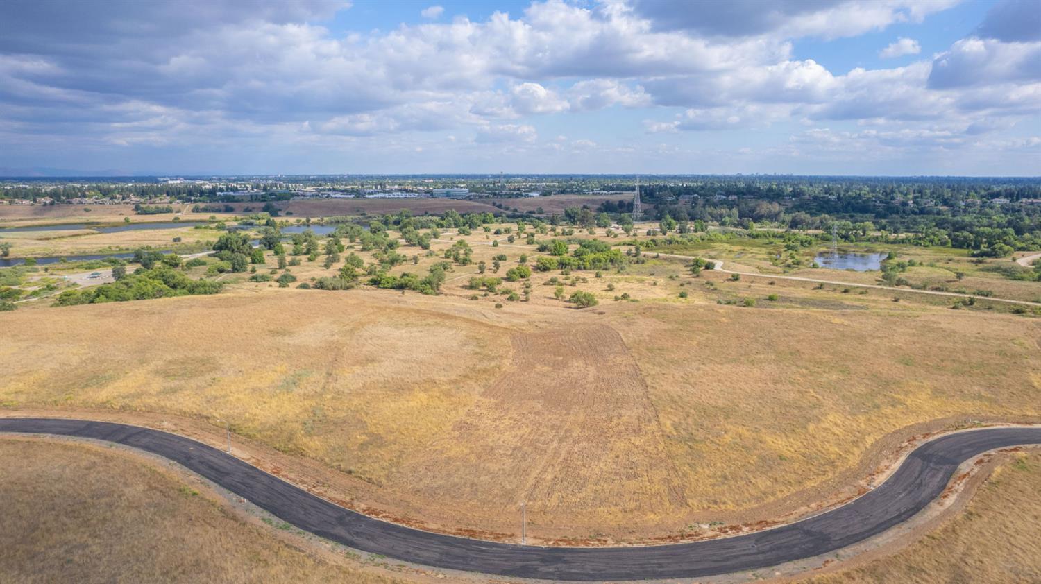 40312 River Estate Dr, Madera, CA 93636