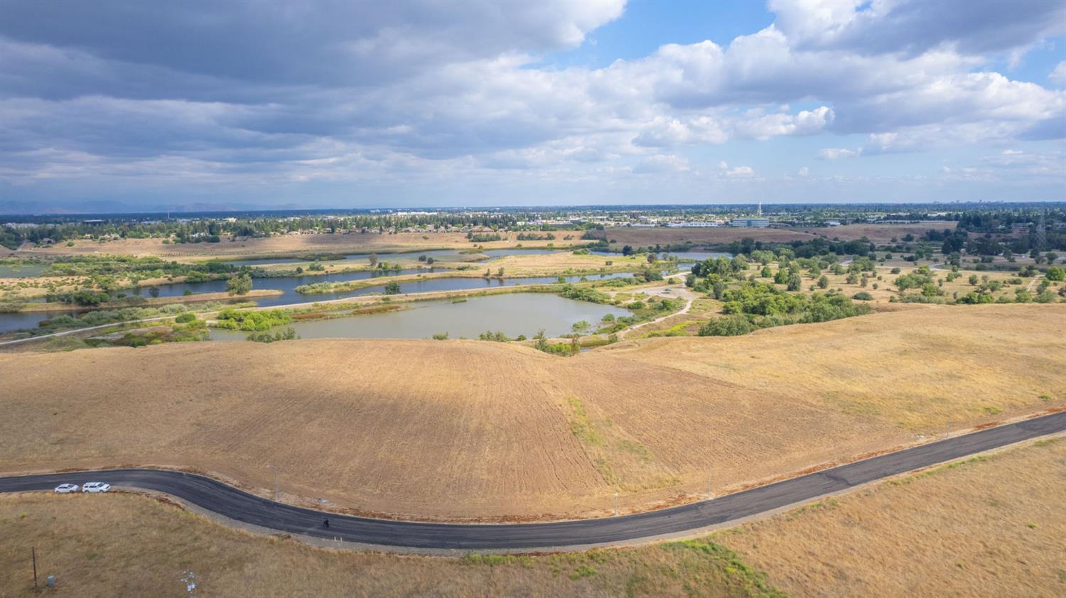 40312 River Estate Dr, Madera, CA 93636