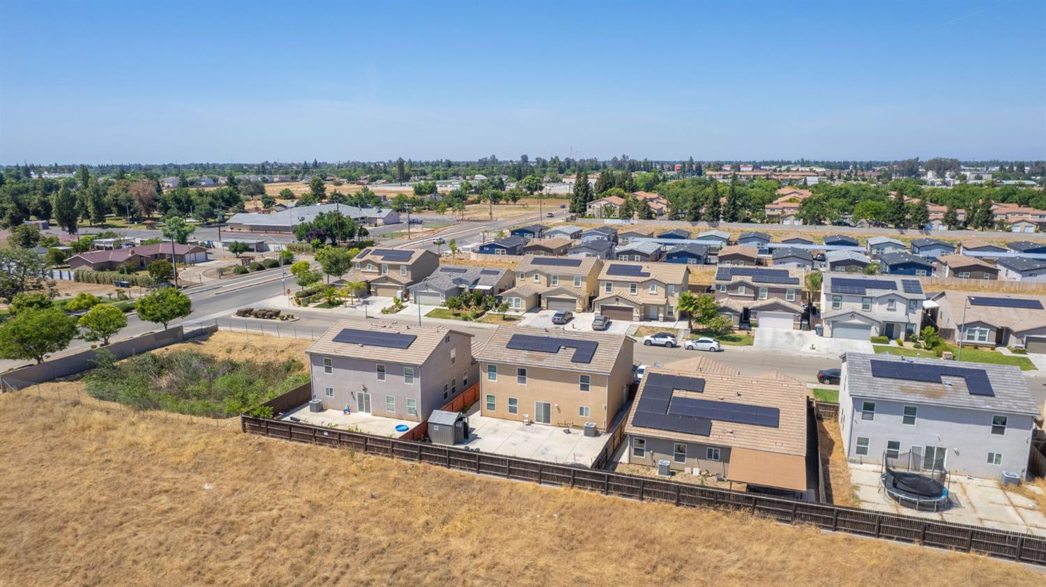 4367 W Saginaw Way, Fresno, CA 93722