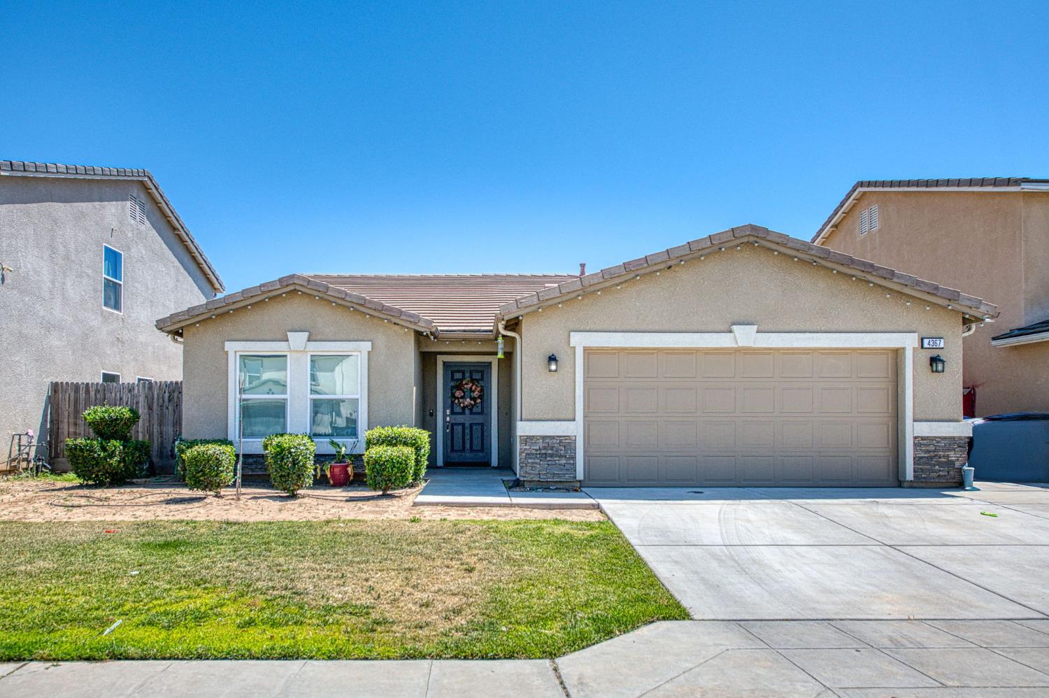 4367 W Saginaw Way, Fresno, CA 93722