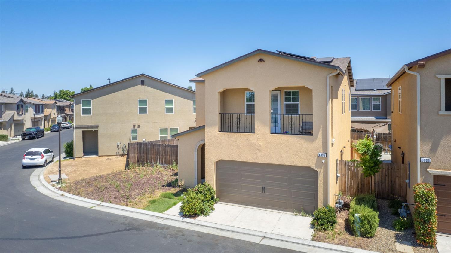 6336 N Santa Lucia Way, Fresno, CA 93722